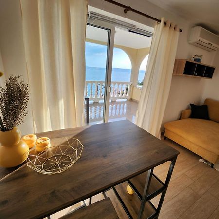 Lucija Apartment Karlobag Ngoại thất bức ảnh