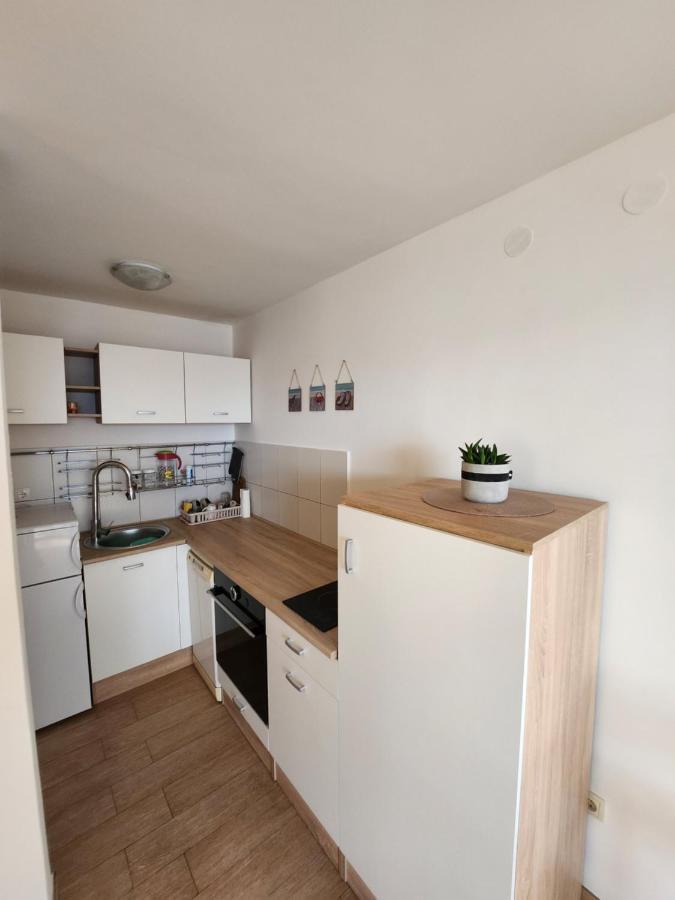 Lucija Apartment Karlobag Ngoại thất bức ảnh
