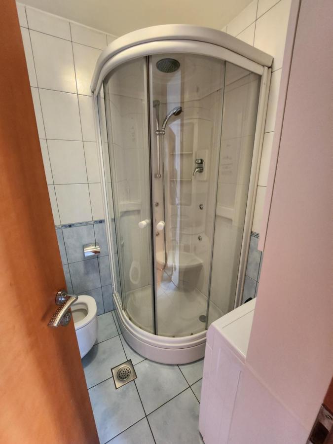 Lucija Apartment Karlobag Ngoại thất bức ảnh