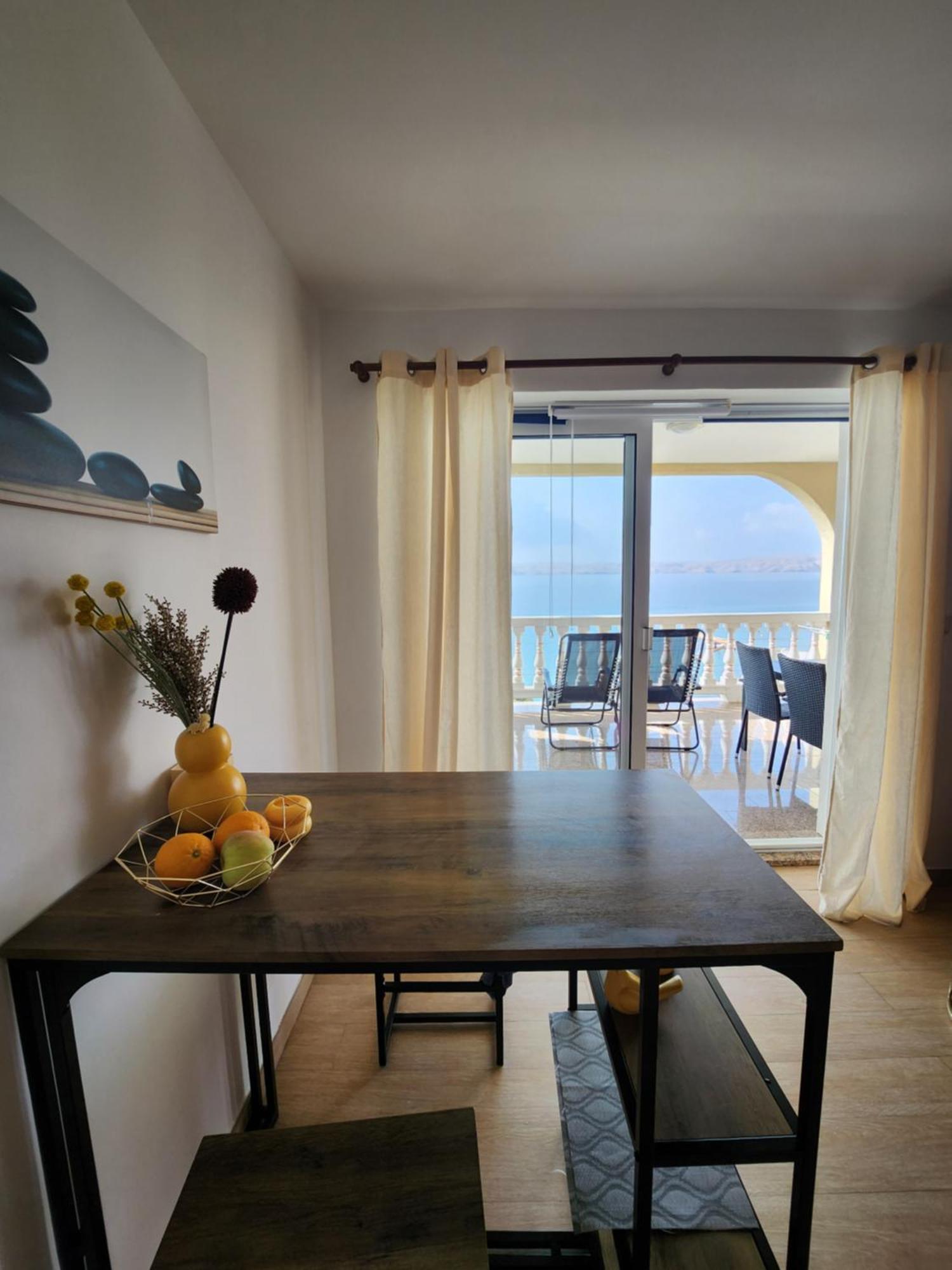 Lucija Apartment Karlobag Phòng bức ảnh